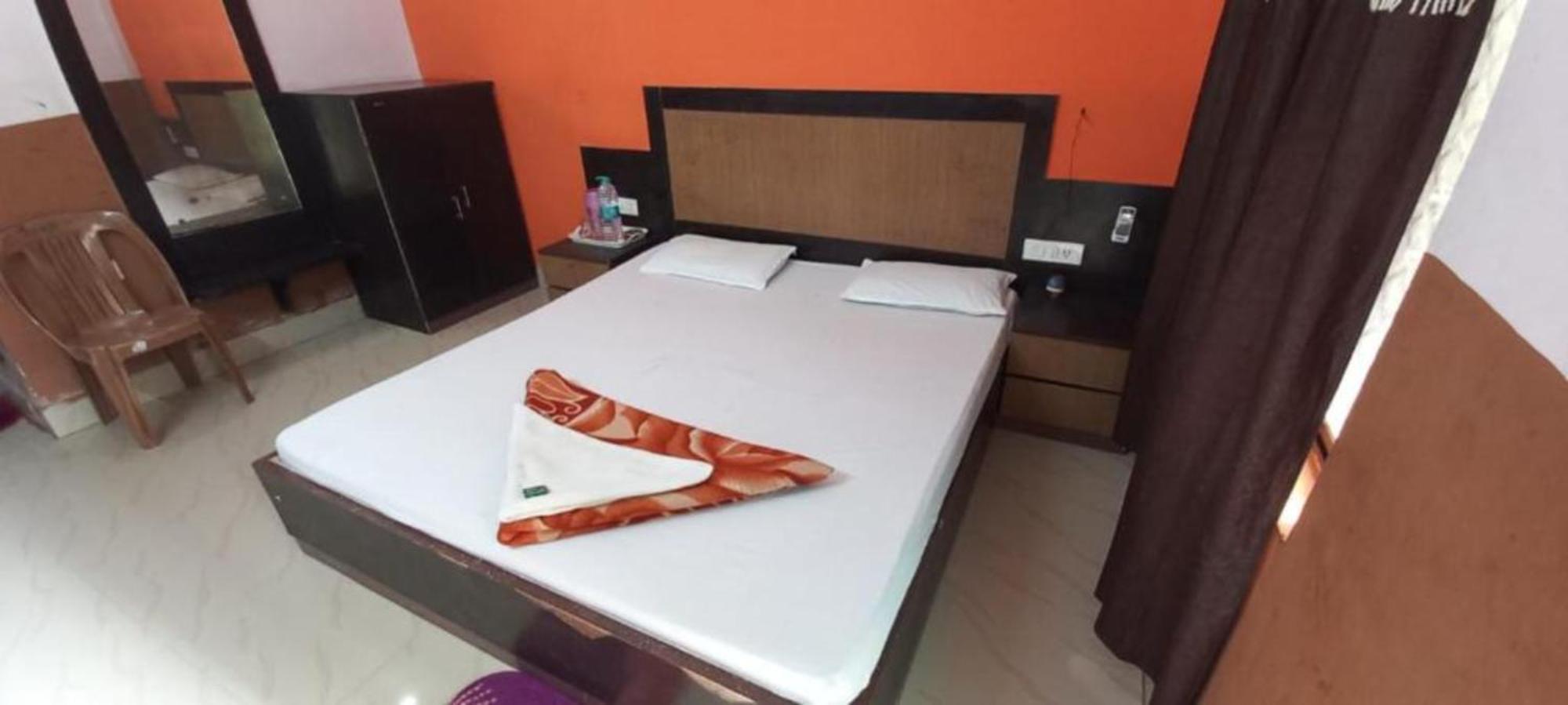 Hotel Samrat Palace Near Puri Sea Beach Best Choice Of Travellers By Morservices Екстер'єр фото