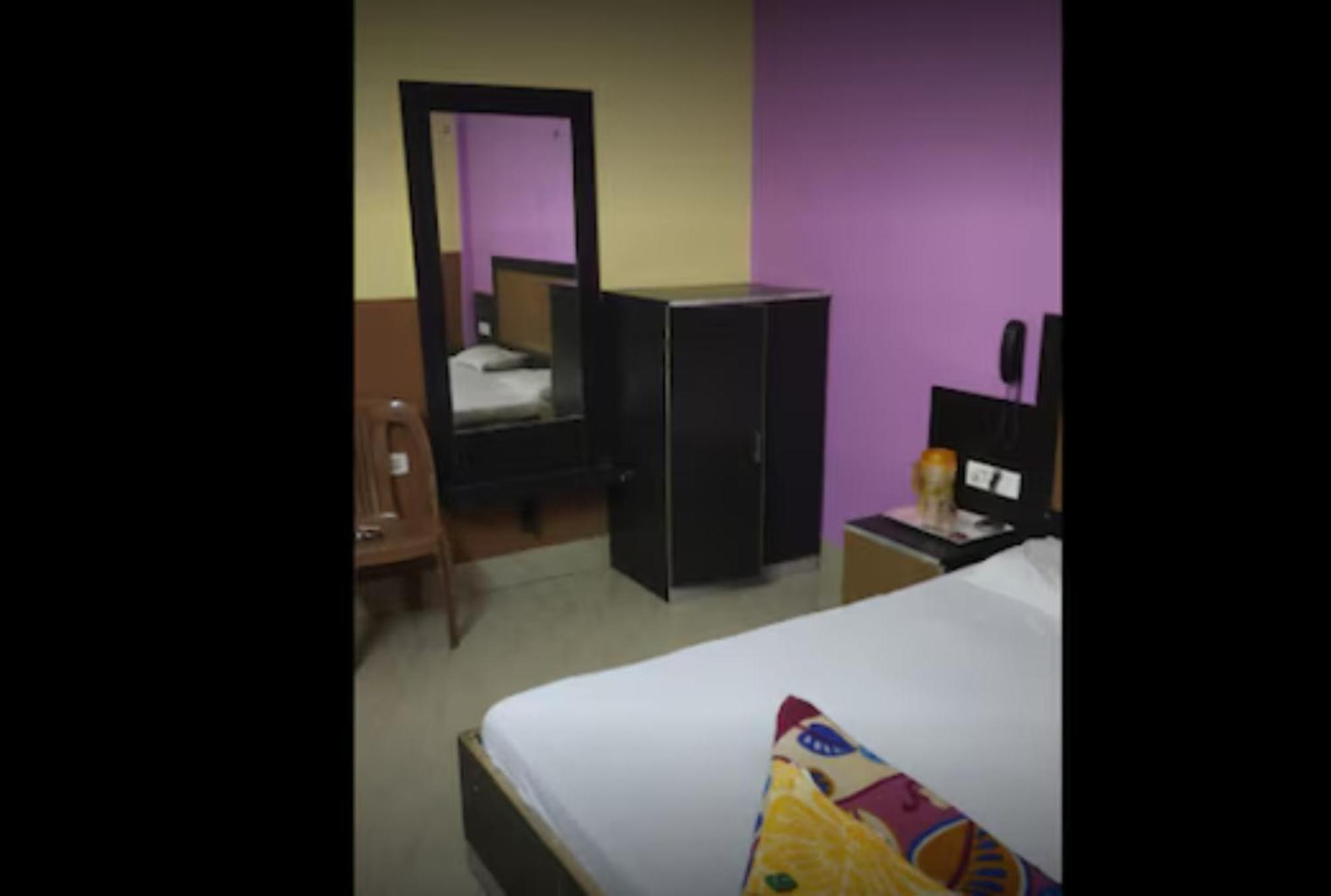 Hotel Samrat Palace Near Puri Sea Beach Best Choice Of Travellers By Morservices Екстер'єр фото